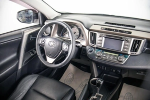 Внедорожник Toyota RAV4 2013 года, 1799000 рублей, Пермь