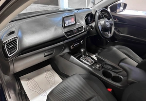Хетчбэк Mazda Axela 2014 года, 1297000 рублей, Красноярск