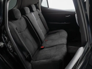 Хетчбэк Nissan Leaf 2016 года, 969000 рублей, Тюмень