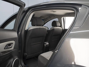 Хетчбэк Chevrolet Cruze 2014 года, 870000 рублей, Омск