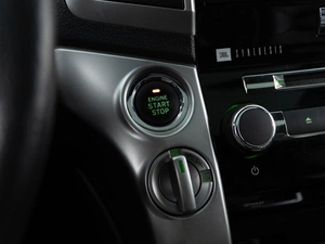 Внедорожник Toyota Land Cruiser 2013 года, 3999050 рублей, Москва