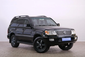 Внедорожник Toyota Land Cruiser 2004 года, 2399000 рублей, Омск