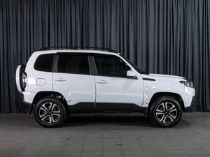Внедорожник ВАЗ (LADA) Niva Travel 2024 года, 1569000 рублей, Волгоград