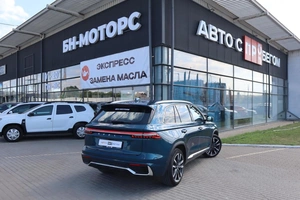 Седан Geely Monjaro 2023 года, 3400000 рублей, Мирное