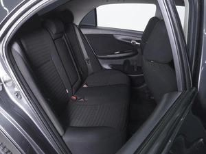 Седан Toyota Corolla 2011 года, 1160000 рублей, Ростов-на-Дону
