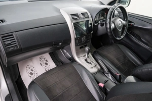 Универсал Toyota Corolla Fielder 2010 года, 999000 рублей, Красноярск