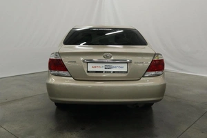 Седан Toyota Camry 2005 года, 900000 рублей, Курск