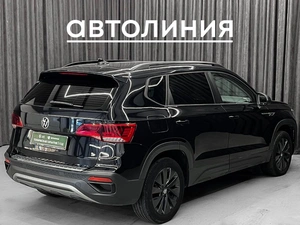 Внедорожник Volkswagen Taos 2022 года, 2080000 рублей, Красноярск