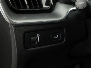 Внедорожник Volvo XC60 2019 года, 3327077 рублей, Москва