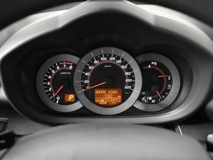 Внедорожник Toyota RAV4 2012 года, 1249900 рублей, Казань