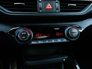 Седан Kia Cerato 2020 года, 2115000 рублей, Большой Сочи
