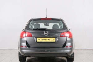 Хетчбэк Opel Astra 2011 года, 759000 рублей, Красноярск