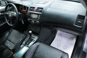 Универсал Honda Accord 2006 года, 978000 рублей, Солонцы