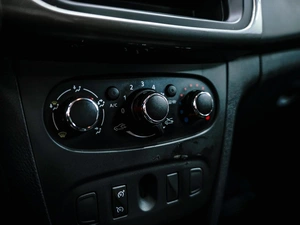 Хетчбэк Renault Sandero Stepway 2017 года, 839000 рублей, Красноярск