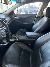 Седан Kia Optima 2015 года, 1600000 рублей, Кострома