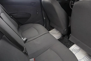 Хетчбэк Chevrolet Spark 2012 года, 549000 рублей, Тюмень