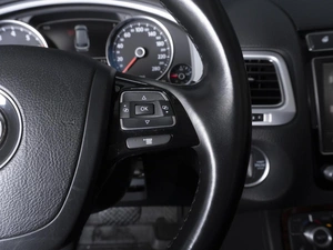 Внедорожник Volkswagen Touareg 2017 года, 3190000 рублей, Ставрополь