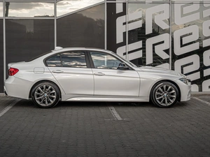Седан BMW 3 серия 2017 года, 2340000 рублей, Краснодар
