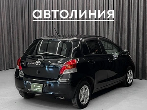 Хетчбэк Toyota Vitz 2010 года, 550000 рублей, Красноярск