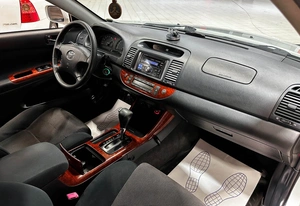 Седан Toyota Camry 2003 года, 787000 рублей, Красноярск