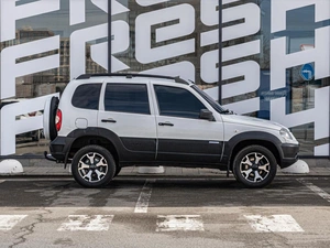 Внедорожник Chevrolet Niva 2015 года, 799000 рублей, Краснодар