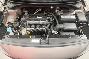 Седан Hyundai Solaris 2021 года, 1700000 рублей, Курск