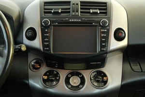 Внедорожник Toyota RAV4 2007 года, 1099000 рублей, Омск