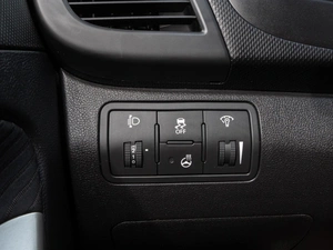 Седан Hyundai Solaris 2013 года, 960000 рублей, Волгоград