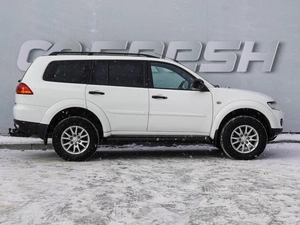 Внедорожник Mitsubishi Pajero Sport 2012 года, 1610000 рублей, Волгоград