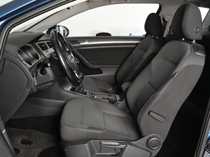 Хетчбэк Volkswagen Golf 2013 года, 1520000 рублей, Аксай