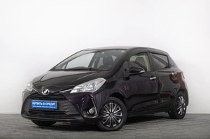 Хетчбэк Toyota Vitz 2018 года, 1029000 рублей, Томск