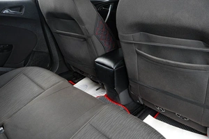 Седан Opel Astra 2012 года, 899000 рублей, Тюмень