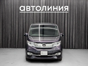 Минивэн Honda Stepwgn Spada 2016 года, 1749000 рублей, Красноярск