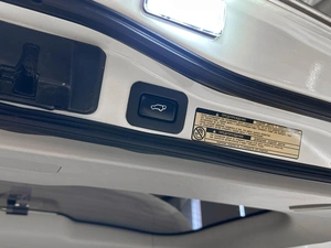 Внедорожник Toyota Land Cruiser 2012 года, 4177000 рублей, Красноярск