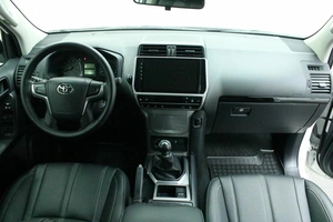 Внедорожник Toyota Land Cruiser Prado 2021 года, 5595000 рублей, Красноярск