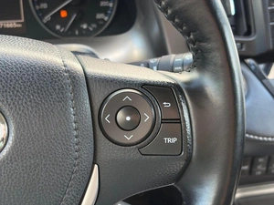 Внедорожник Toyota RAV4 2018 года, 2724000 рублей, Ижевск