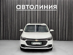 Седан Chevrolet Monza 2022 года, 1399000 рублей, Красноярск
