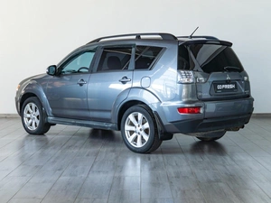 Внедорожник Mitsubishi Outlander 2011 года, 1199000 рублей, Саратов
