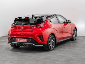 Хетчбэк Hyundai Veloster 2019 года, 2750000 рублей, Красноярск