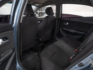 Седан Kia Rio 2013 года, 900000 рублей, Краснодар