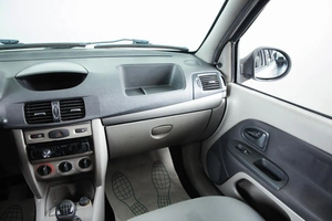 Седан Renault Symbol 2010 года, 449000 рублей, Пермь