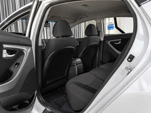 Седан Hyundai Elantra 2014 года, 1129000 рублей, Тюмень