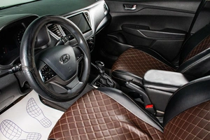 Седан Hyundai Solaris 2021 года, 1529000 рублей, Сургут