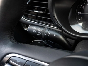 Хетчбэк Mazda 3 2019 года, 2140000 рублей, Краснодар