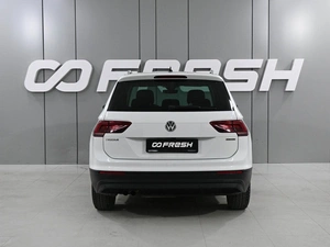 Внедорожник Volkswagen Tiguan 2019 года, 2599000 рублей, Ростов-на-Дону