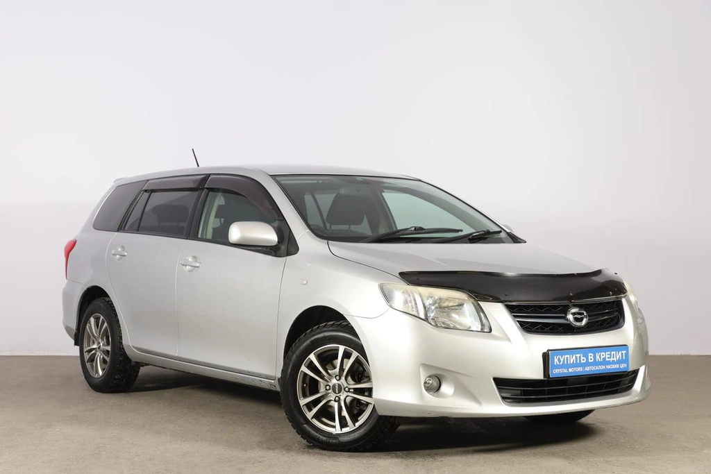 Универсал Toyota Corolla Fielder 2011 года, 1059000 рублей, Новосибирск