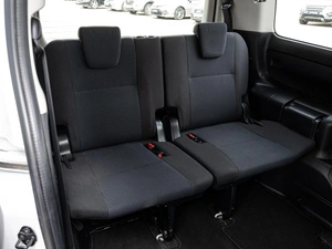 Минивэн Toyota Voxy 2019 года, 2100000 рублей, Краснодар