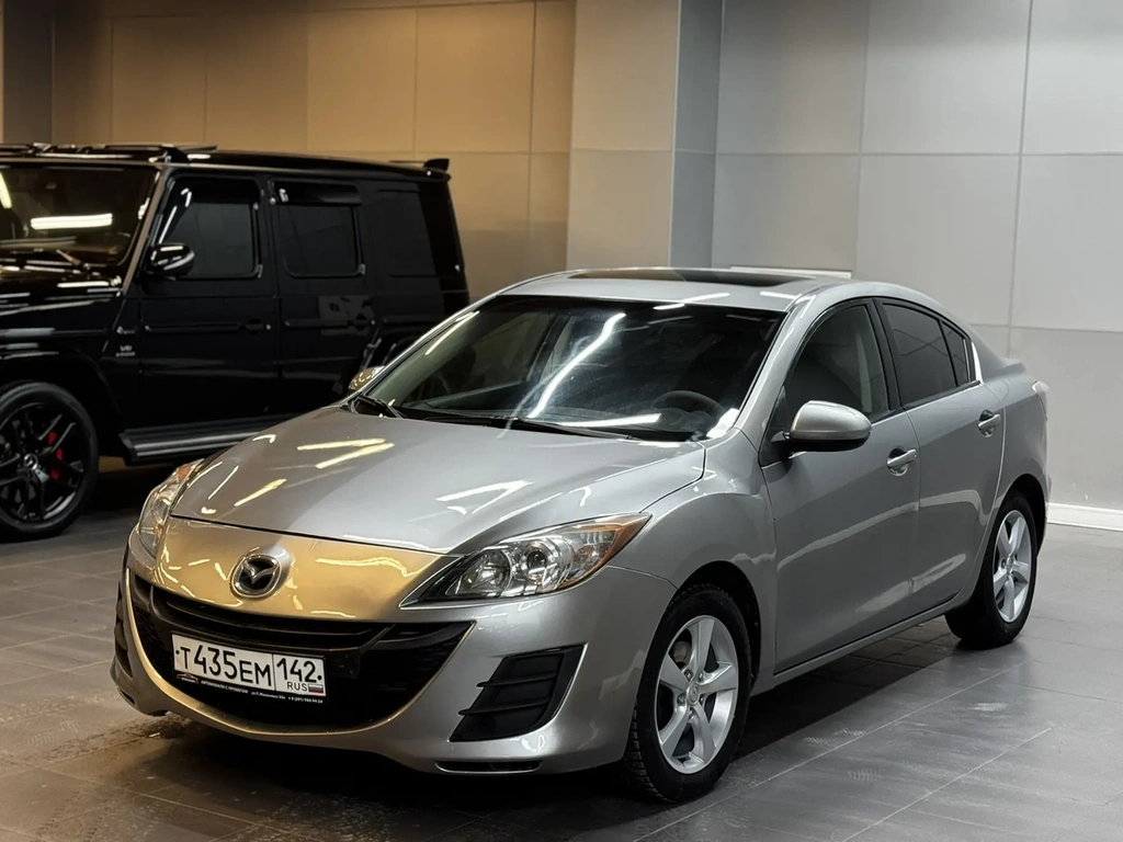 Седан Mazda 3 2010 года, 867000 рублей, Красноярск