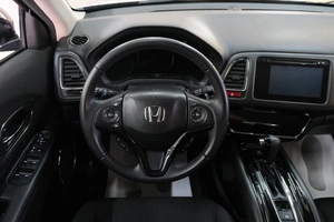 Внедорожник Honda HR-V 2018 года, 2199000 рублей, Омск