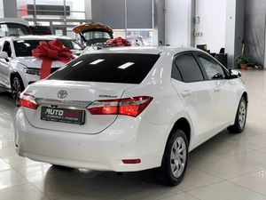 Седан Toyota Corolla 2014 года, 1267000 рублей, Солонцы